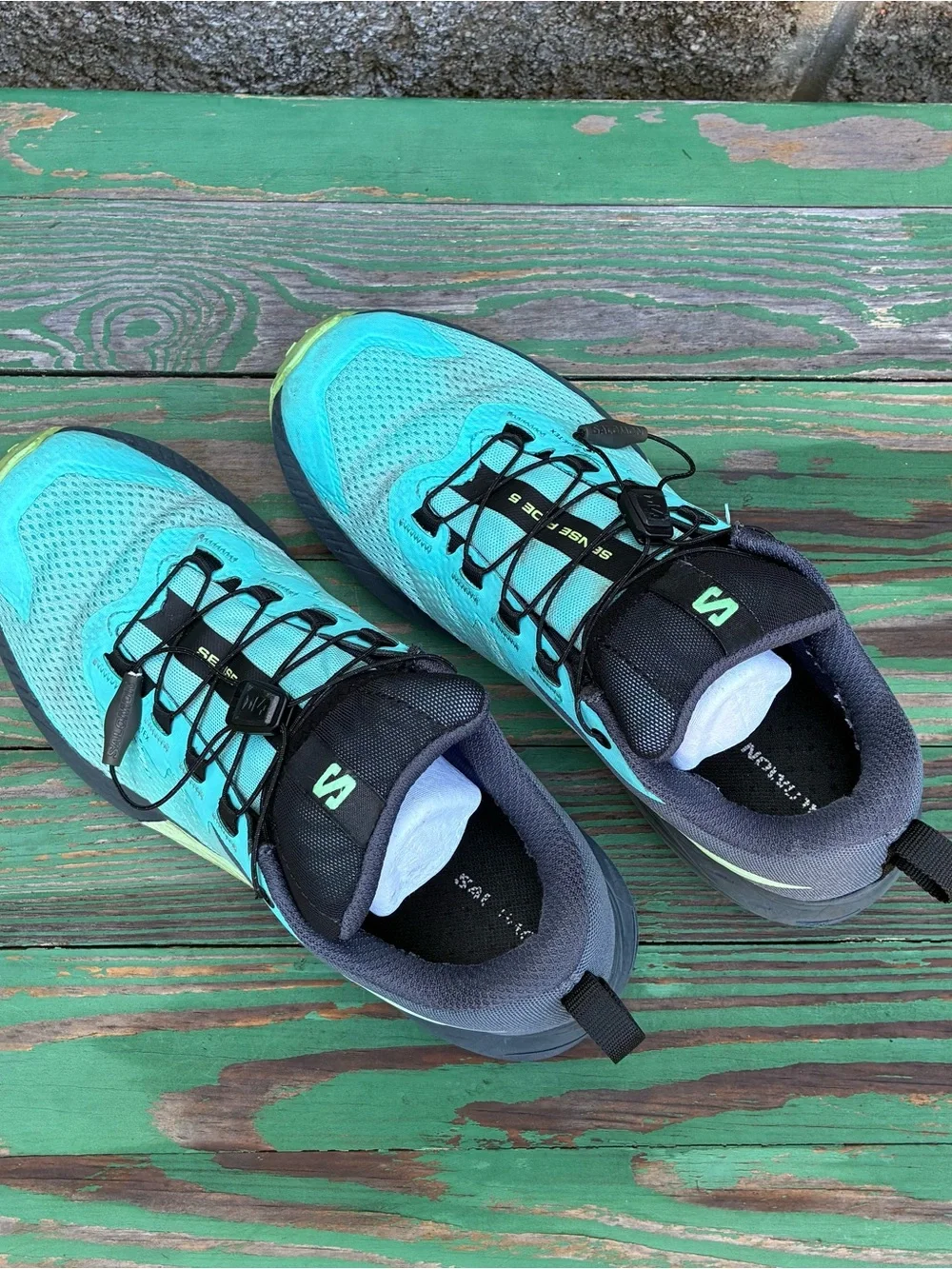 Salomon Womens Sense Ride 5 GTX Sneakers Sz 8 Trail Running Shoes Turquoise